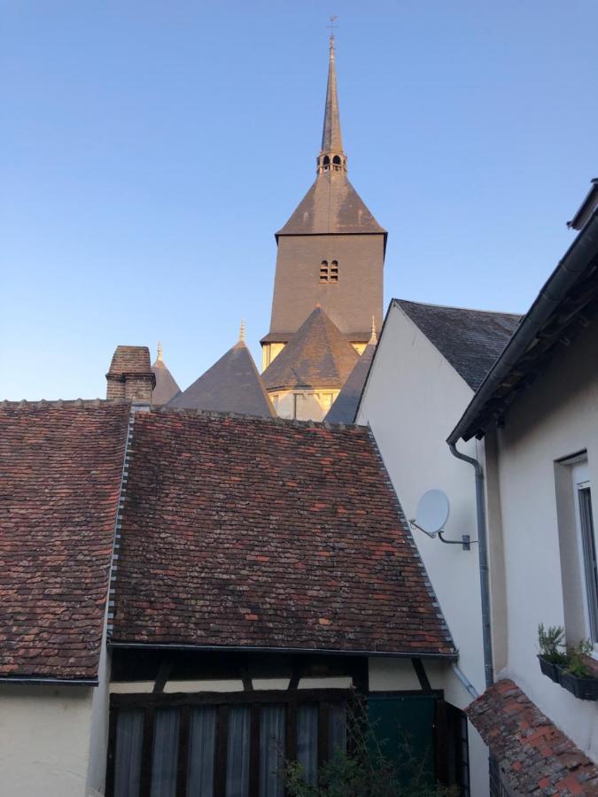 Le Grand Appartement - 90M2- 2 Chb , 1 Mezzanine - 6Pers Romorantin-Lanthenay Kültér fotó